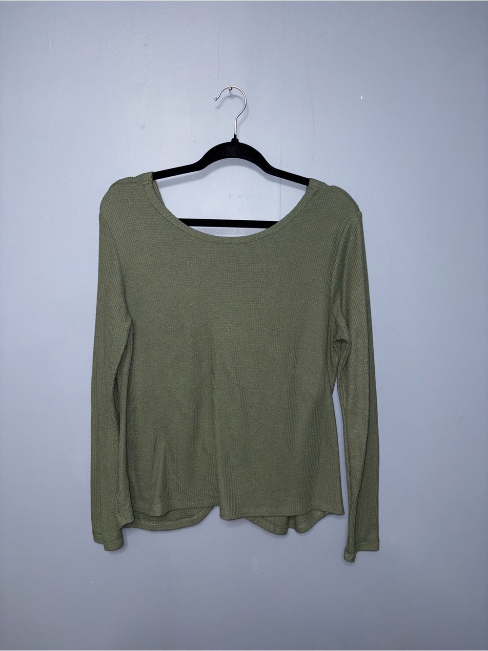 Bluenotes | Green Twist Back Longsleeve | Size Medium